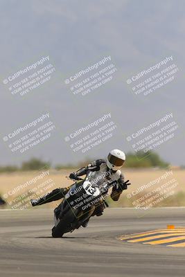 media/Sep-30-2023-SoCal Trackdays (Sat) [[636657bffb]]/Turn 15 (1120am)/